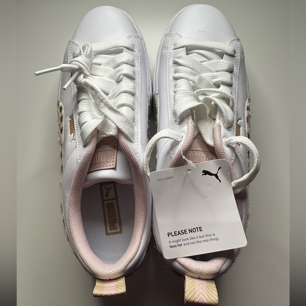 Puma Women's White and Light Pink Sneakers